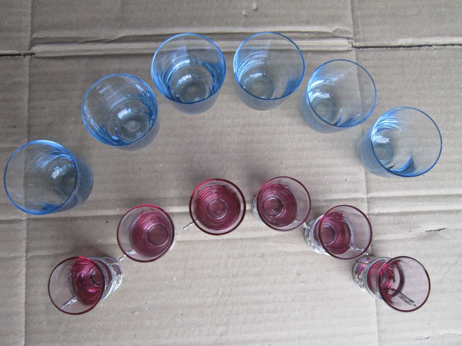 Сувенирный набор стопок в подстаканниках цветное стекло винтаж ссср