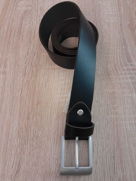 Nowy pasek_Skóra naturalna_czarny 115, wąski, kl srebrna_regul.