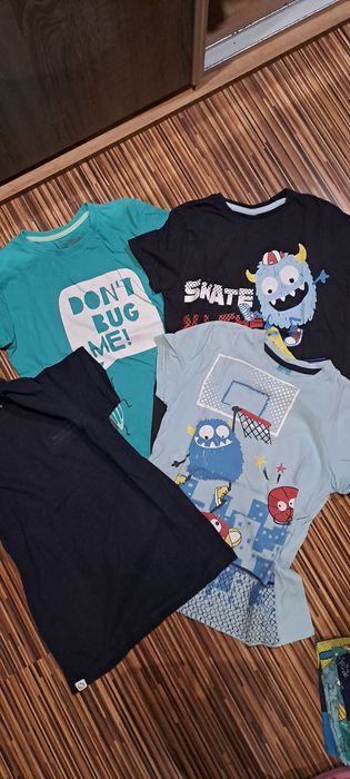 T-shirt bluzki z krótkim rękawem rozmiar 134