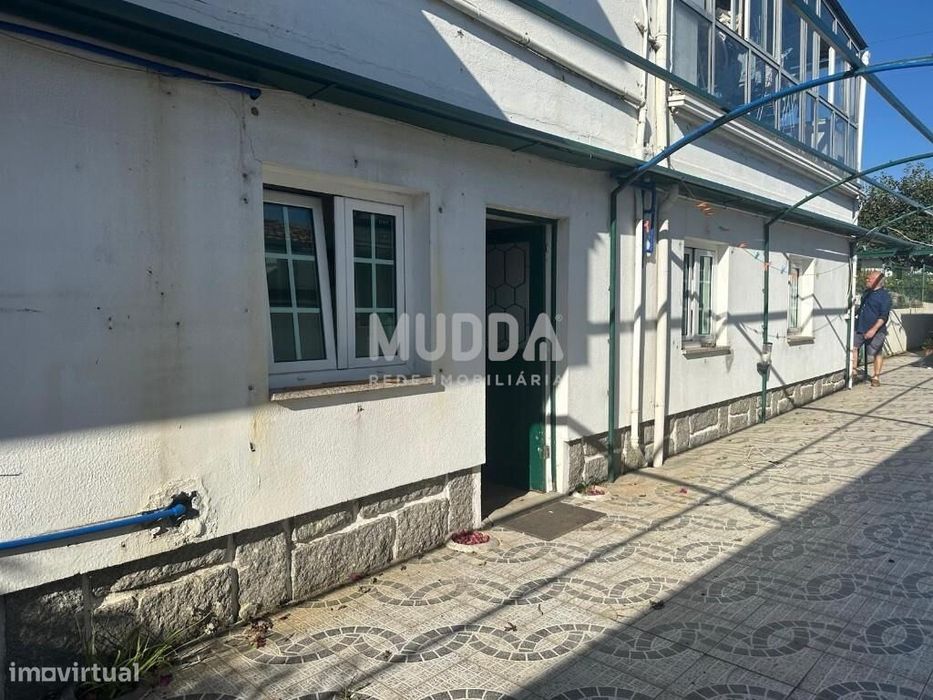 Andar Moradia T3 em Paramos – Rés-do-chão