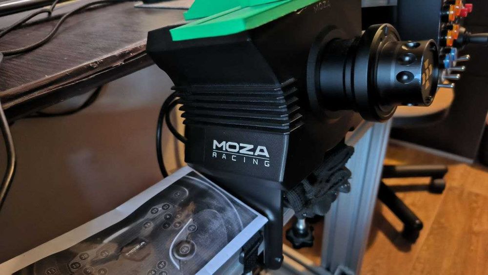 Кермова база Moza R5 (Direct drive wheel base Moza R5)