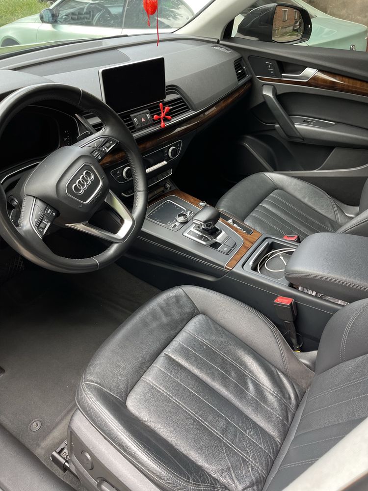 Продам Audi q5 2018 Premium Plus 2.0 tfsi 252 к.с.