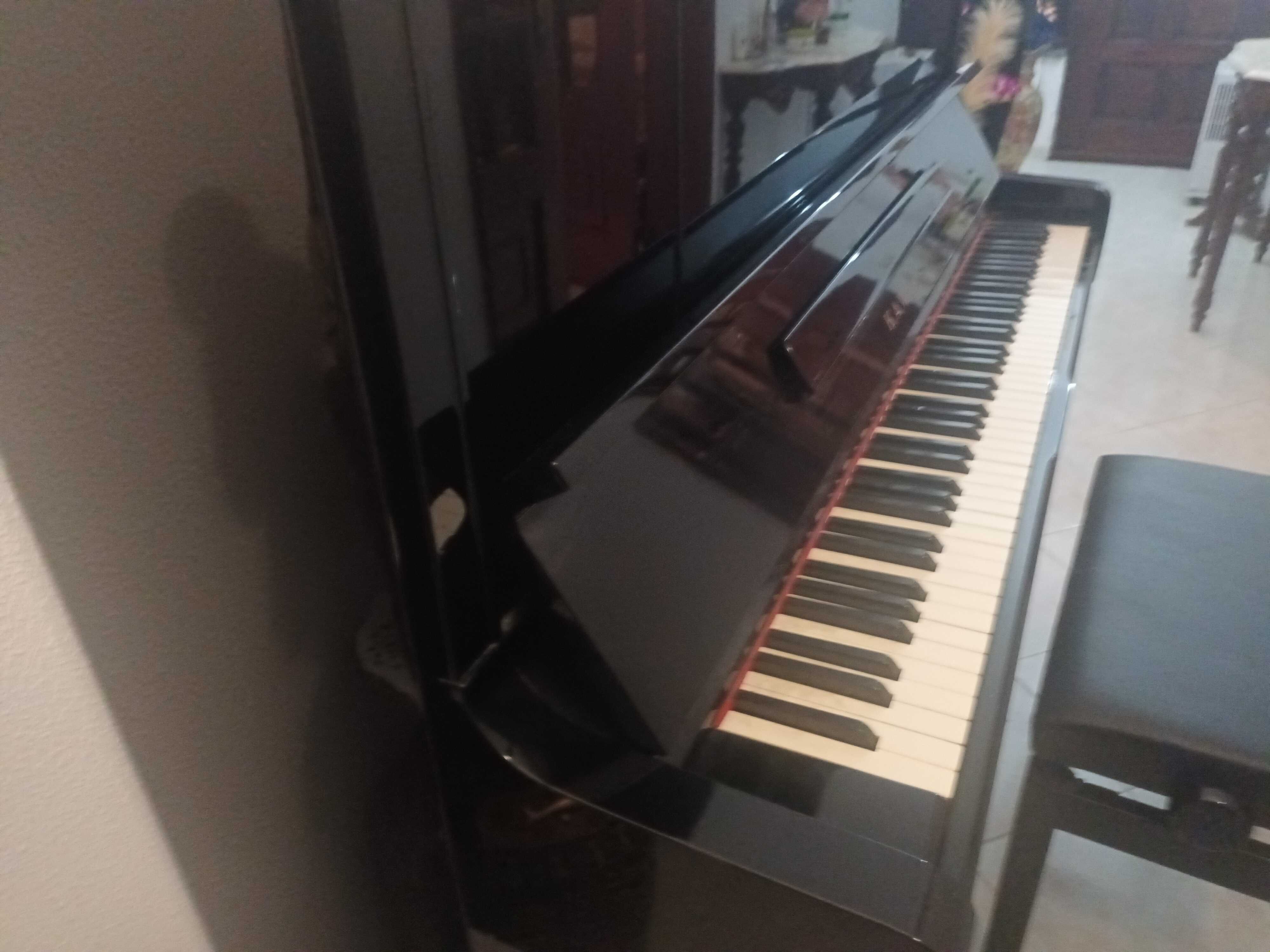 Piano kawai X0-2