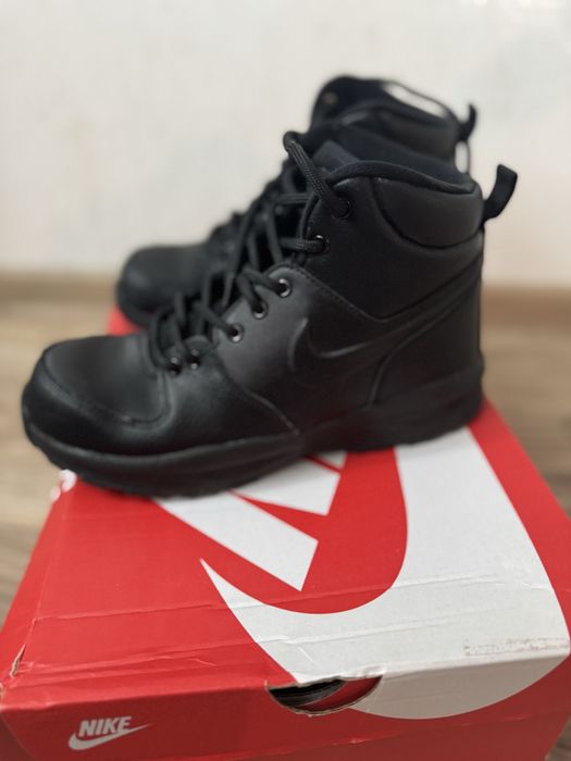 Черевики NIKE Manoa LTR. EU 39, 24.5 cm. Оригінал