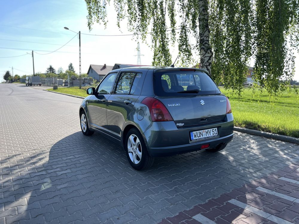 Suzuki Swift • 1.3i • 5-drzwi • Klima • 2007r •