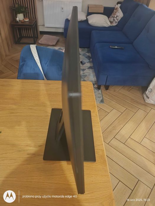 Monitor Dell E2216H  21,5* do domu i biura.