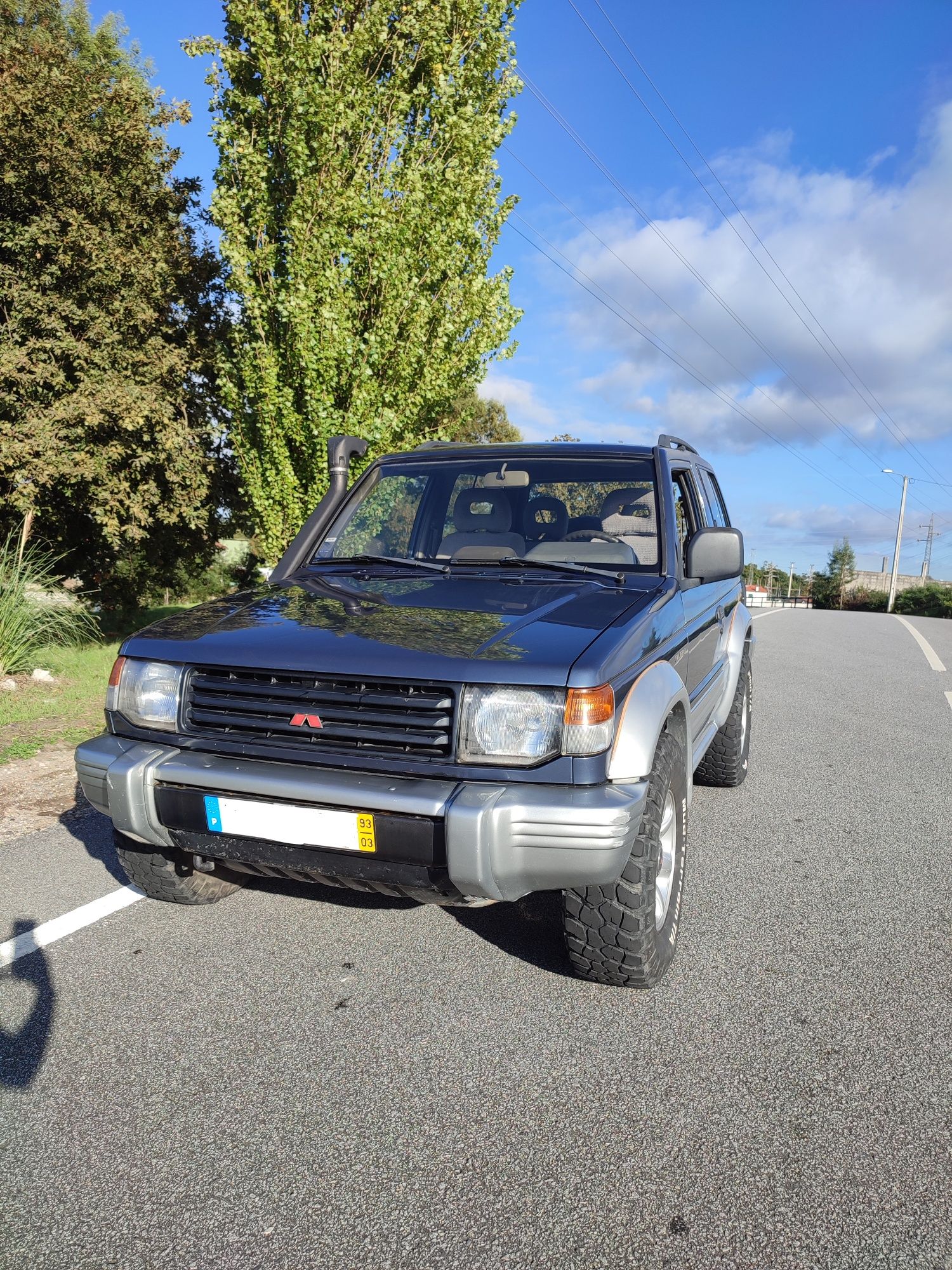 Mitsubishi Pajero 2.5 GLS
