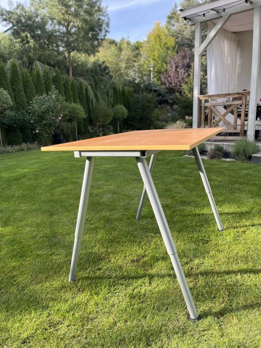 Biurko stół IKEA Galant z regulacją wysokości.