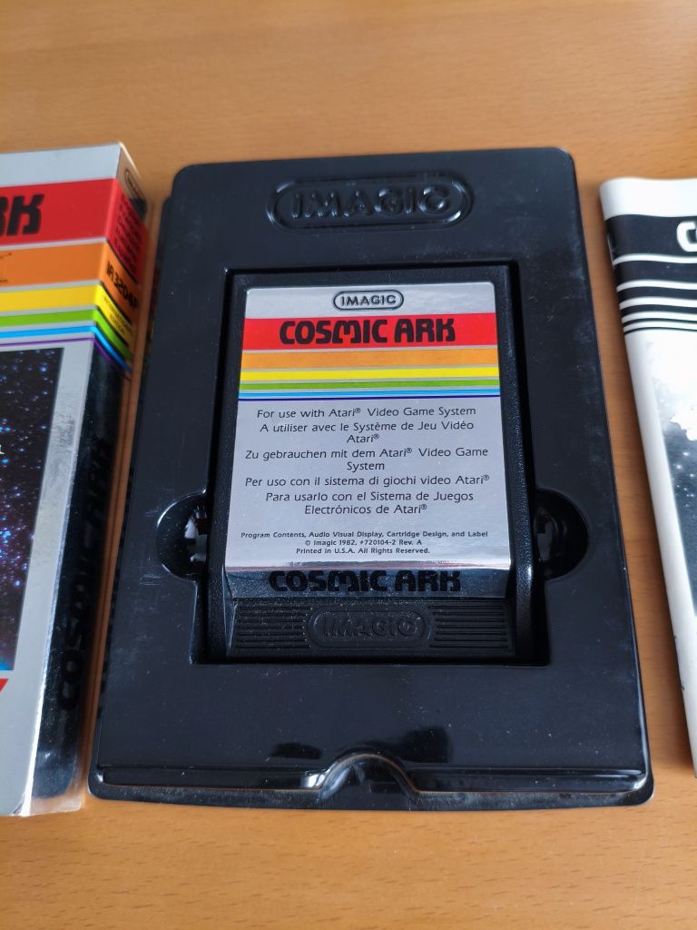 Gra New Cosmic Ark na Atari 2600 z 1982r.