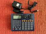 Caixa de Ritmos BOSS DR-770