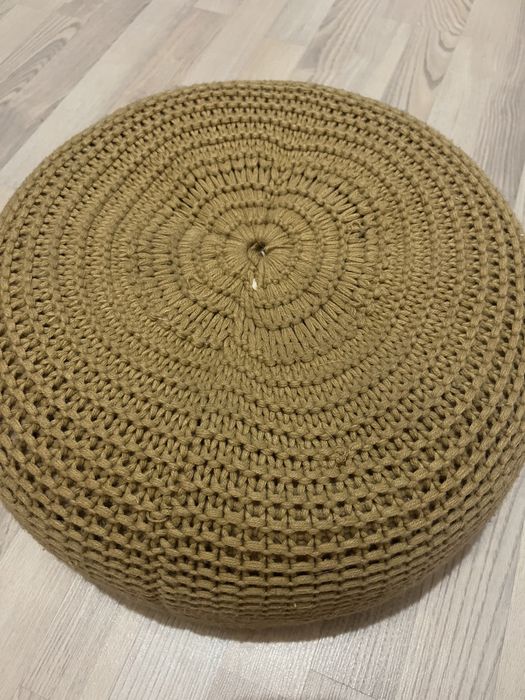 Лежанка для котів або собак