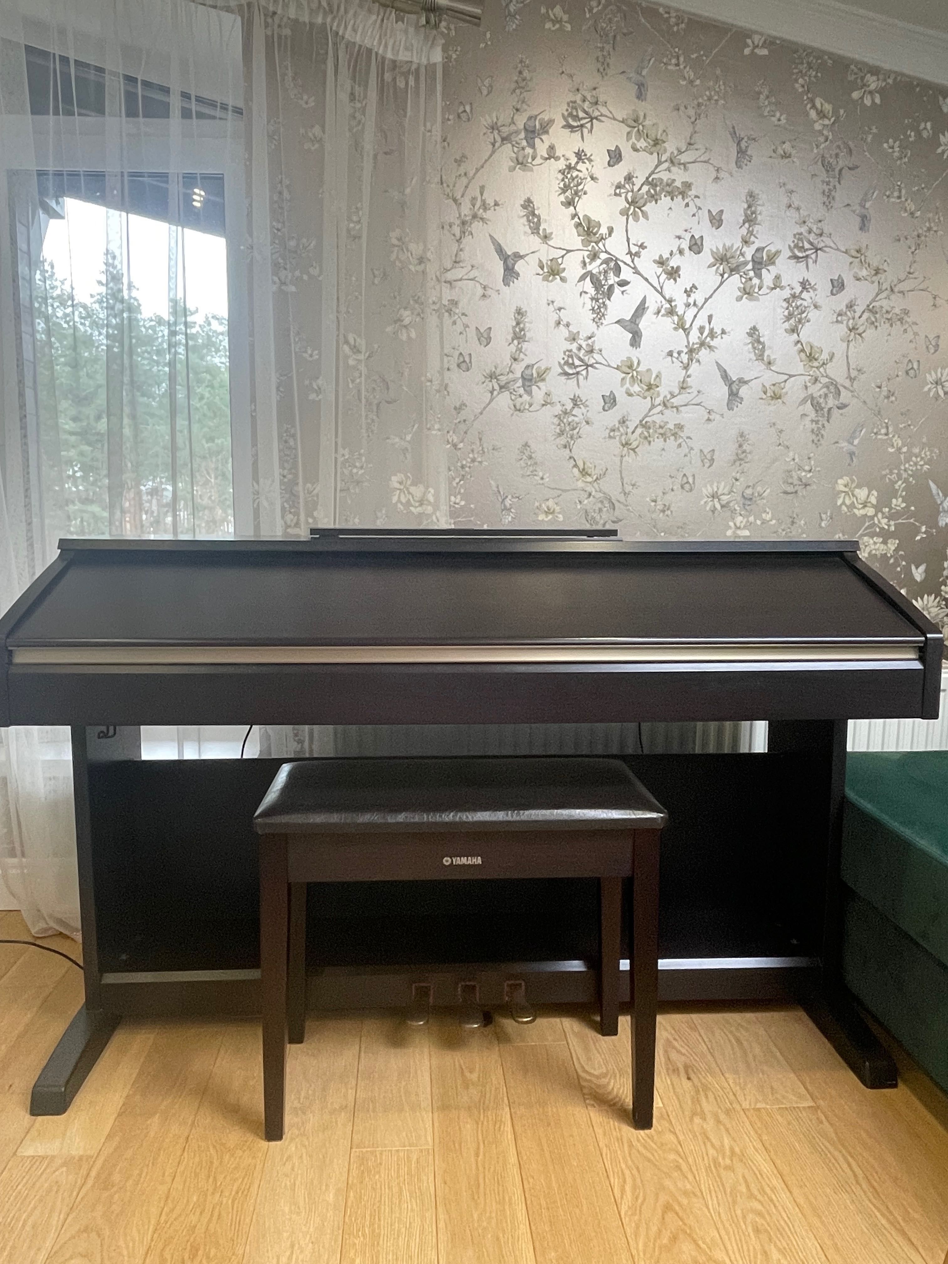 Цифровое пианино Yamaha Clavinova CVP-401