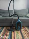 Odkurzacz bezworkowy cyklon owy Easy  Home 900W
