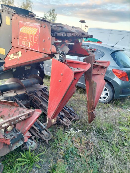 Przystawka do kukurydzy MF John Deere New Holland Laverda Fendt Claas