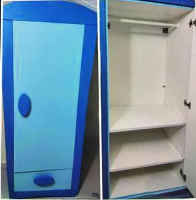 Guarda-roupa criança + mesa cabeceira azul