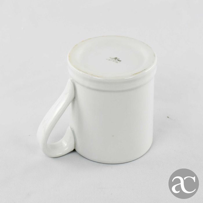 Caneca em Porcelana branca Artibus