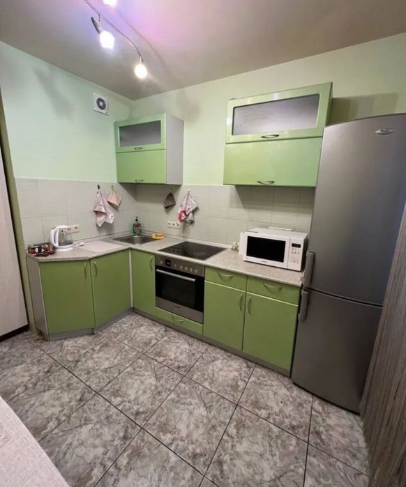 Жд вокзал Погодинно Цілодобове заселення