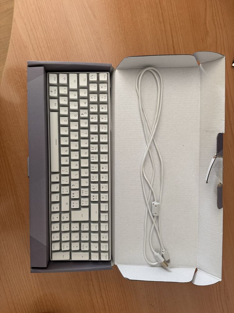 Teclado Mecanico Mars Gaming Mkultraw