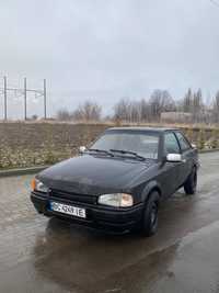 Ford eskort 1.4 газ/бензин