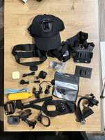 Kanera sportowa GoPro Hero 5 3 baterie, ladowarka i inne akcesoria