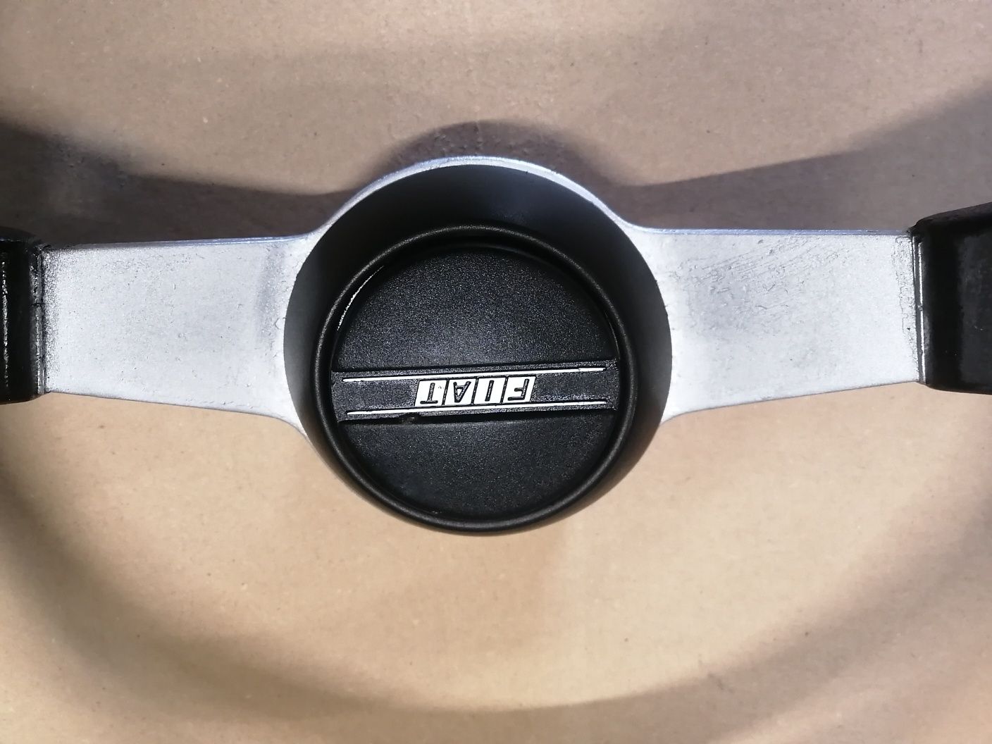 Fiat 126p kierownica z logo Fiat + rozetka i przycisk klaksonu
