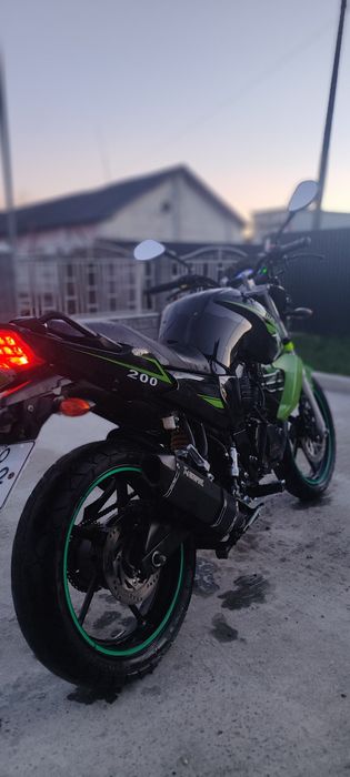 Продам Viper r2 Vm200