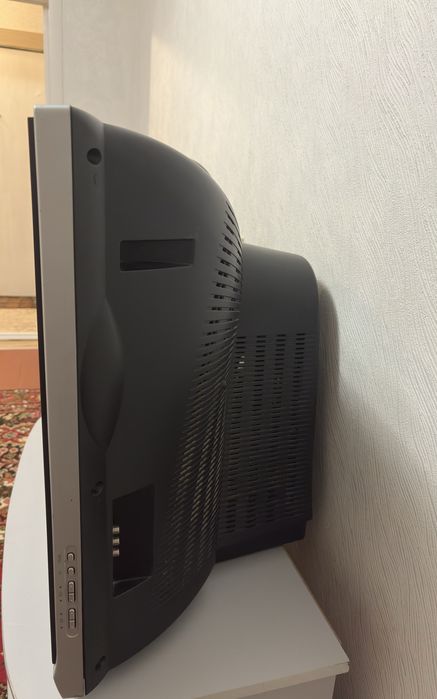Телевізор  LG 29FS7RNX