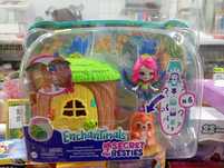 Enchantimals secret besties peeki parrots, domek na drzewie
