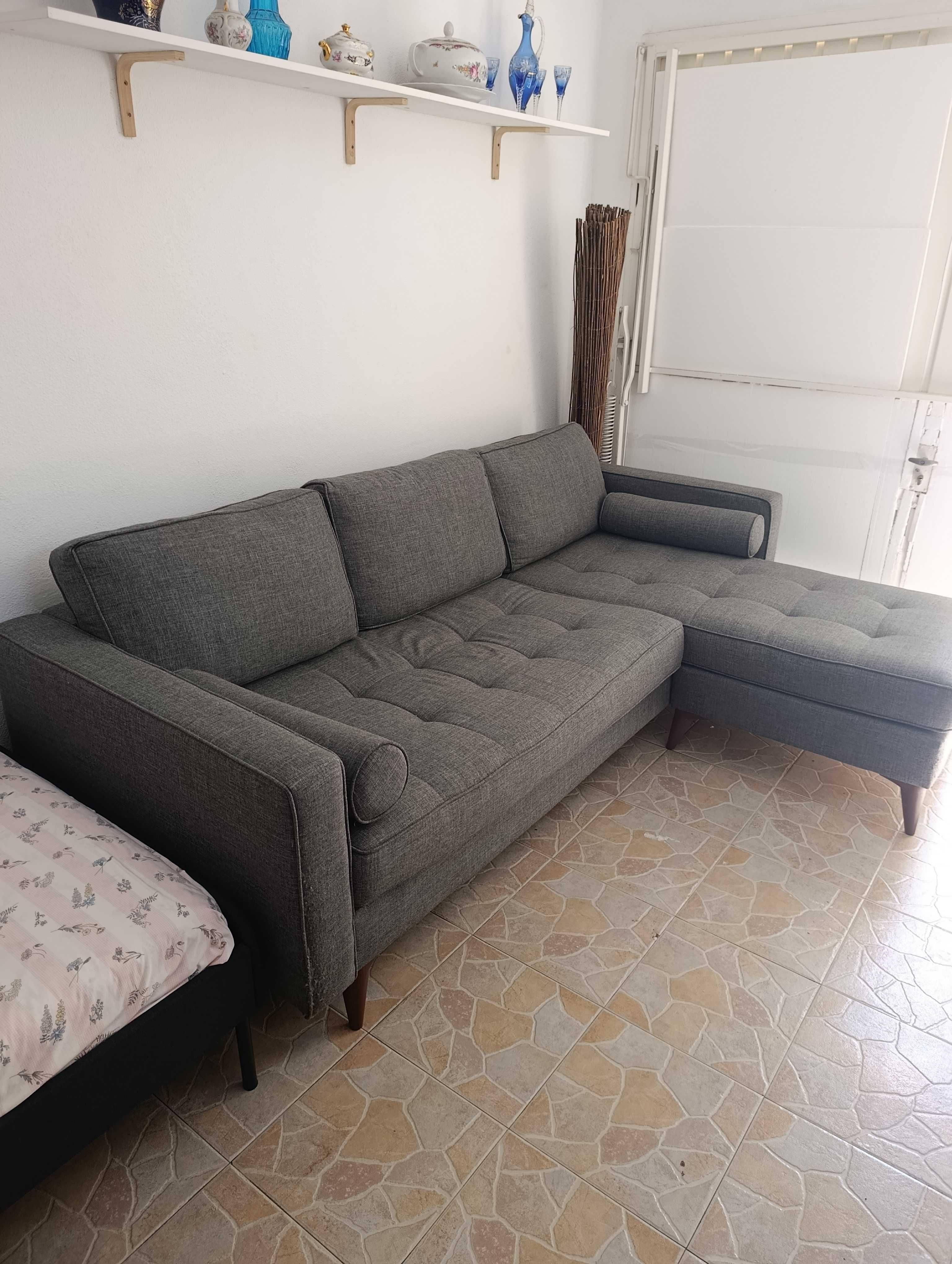 Sofá Conforama chaise longue