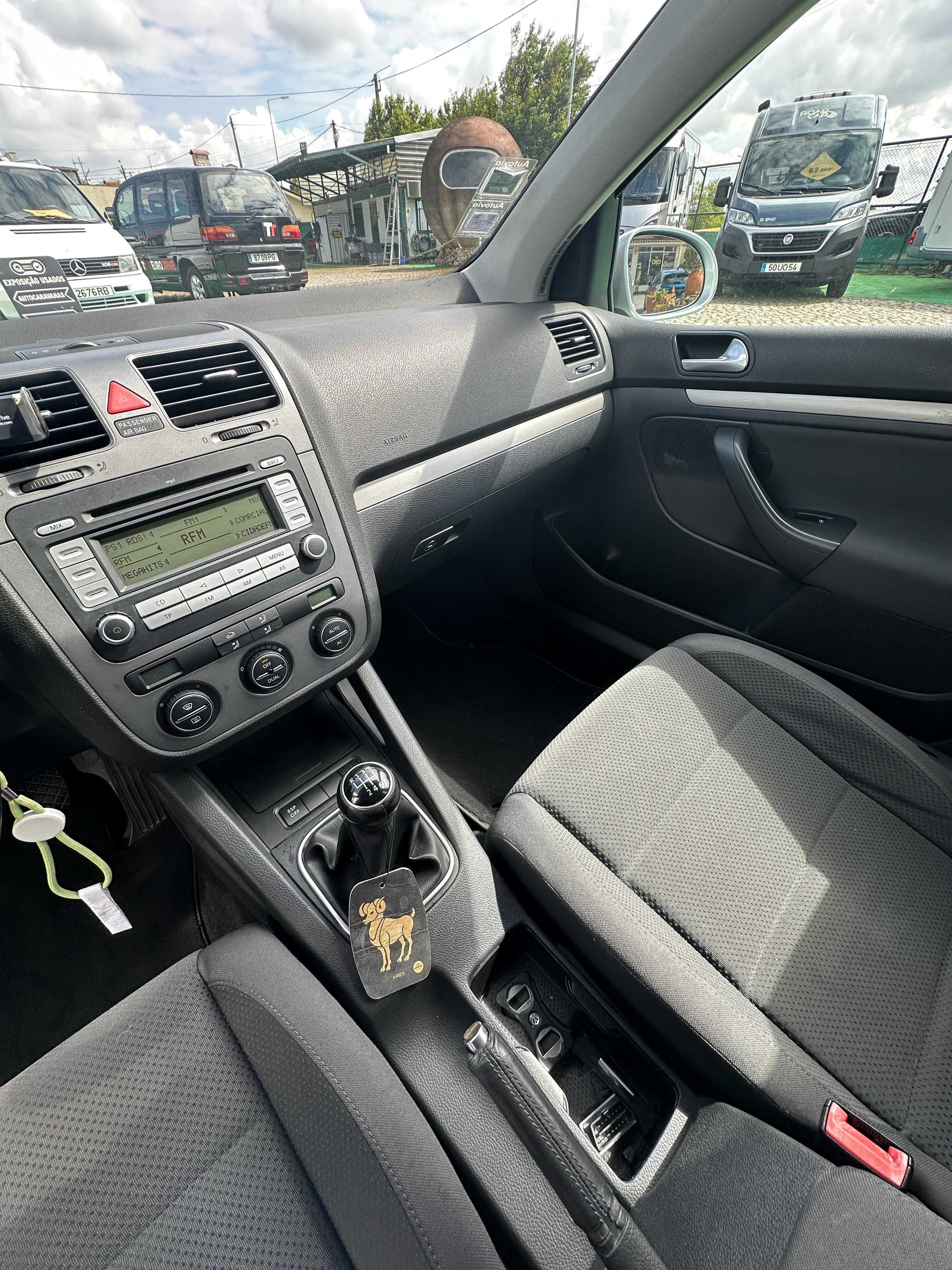 Volkswagen Golf com apenas 164599kms, Nacional !