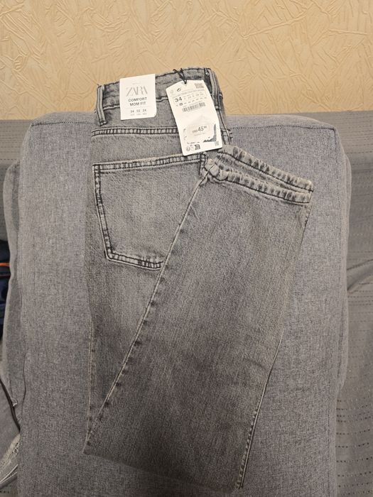 Zara XS Comfort MOM FIT