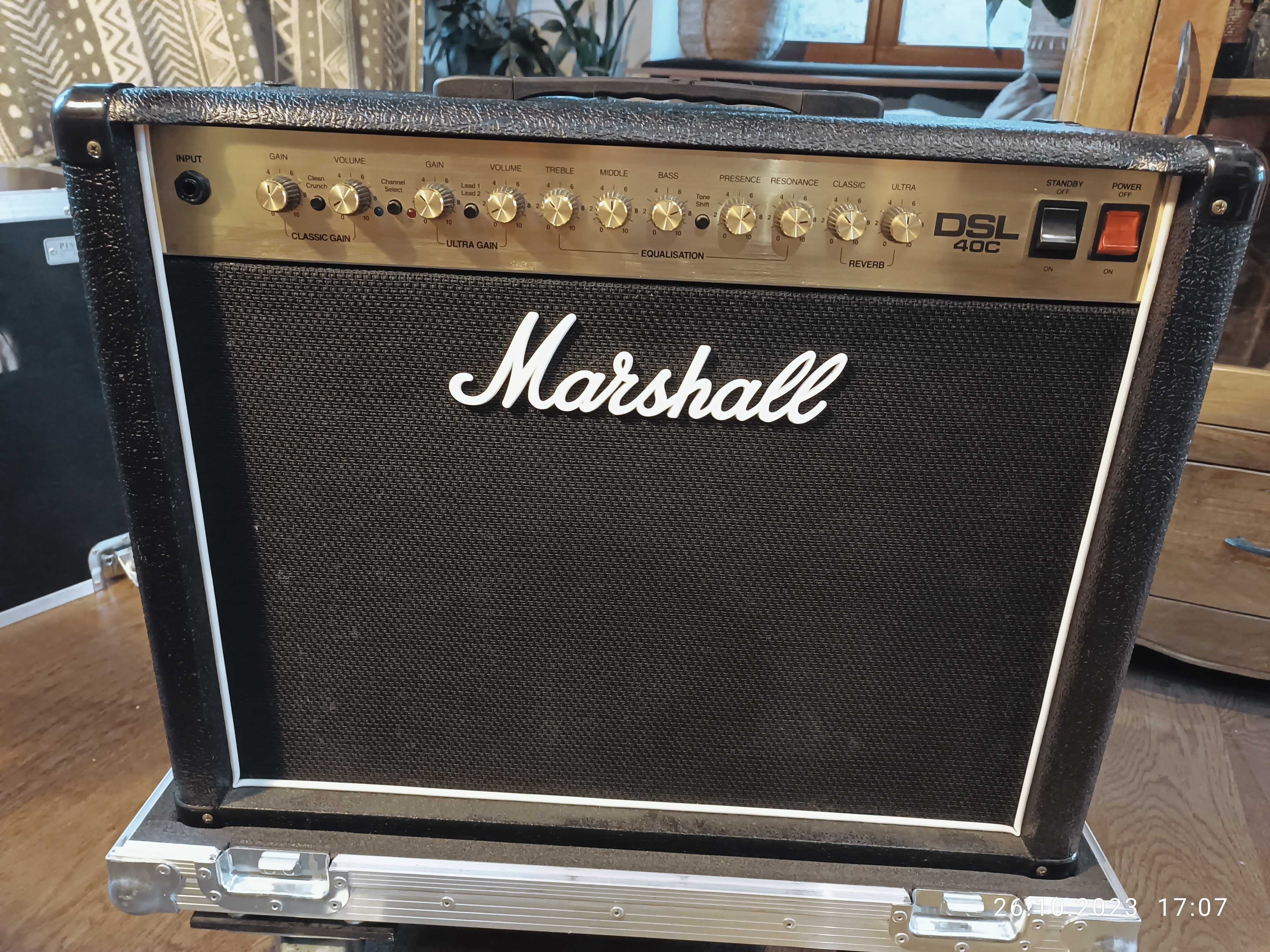 Marshall DSL 40C + Case Skrzynia na kółkach