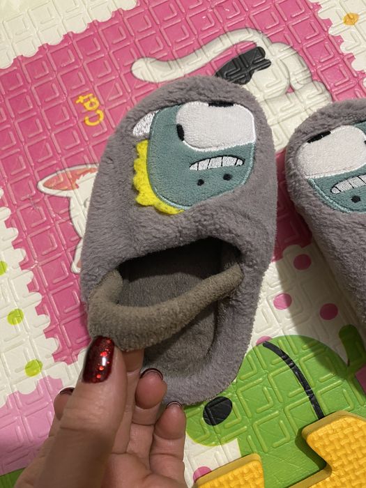 Взуття для дому чи садочка 24-25 р