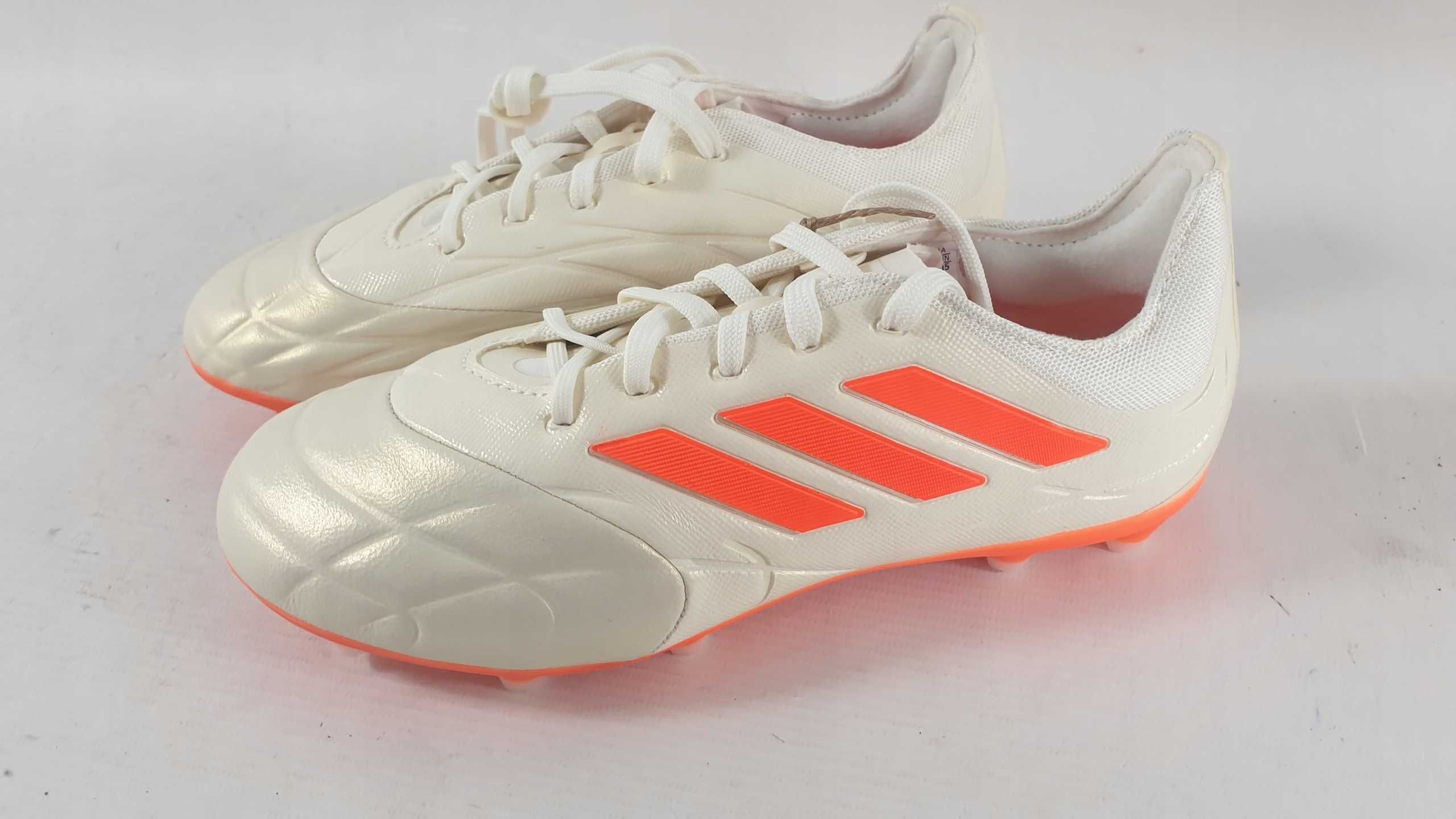 Adidas korki piłkarskie Buty piłkarskie adidas COPA PURE.rozmiar 35,5