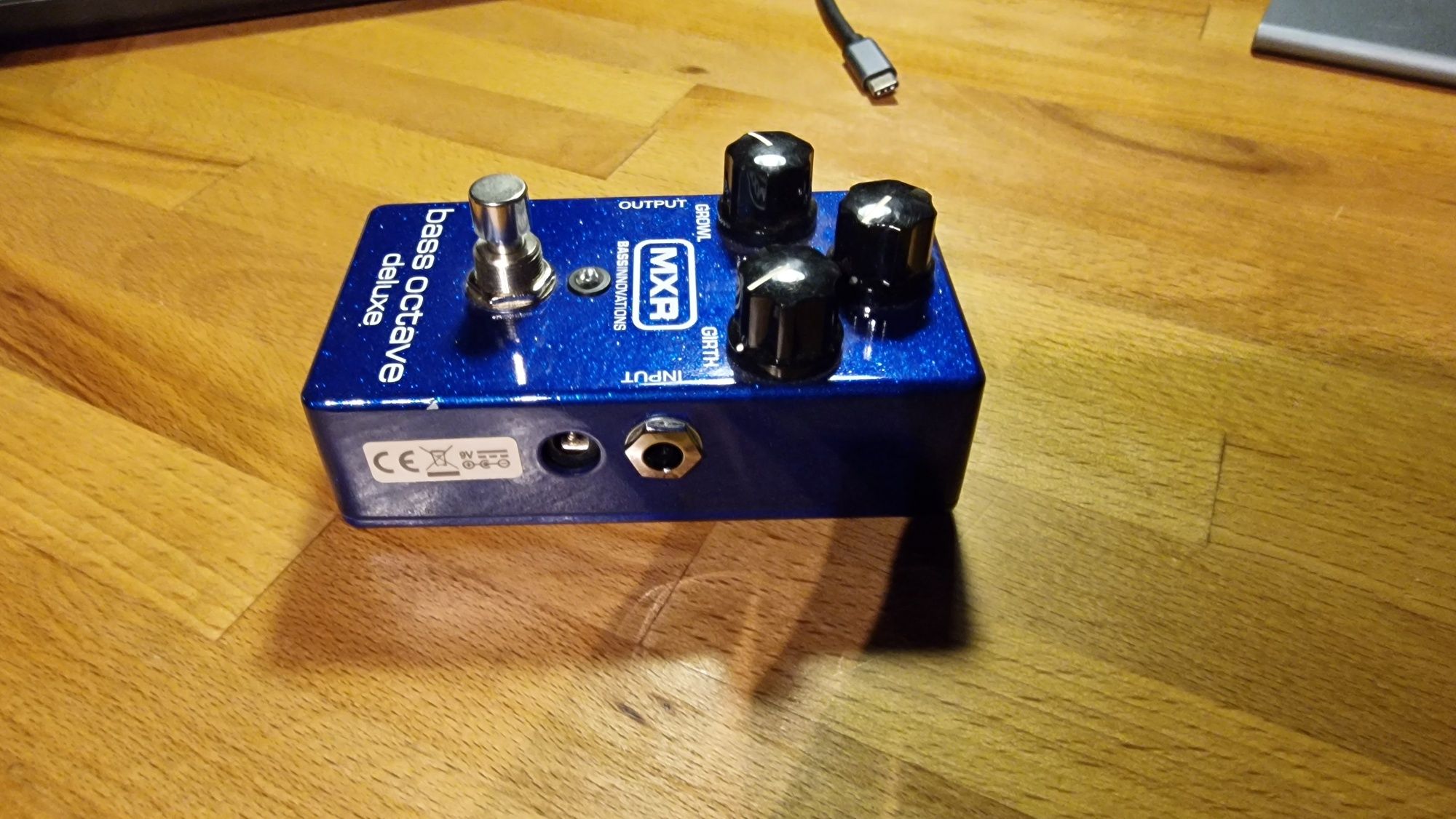 MXR M288 Bass Octave Deluxe - efekt oktawer/ octaver jak nowy.