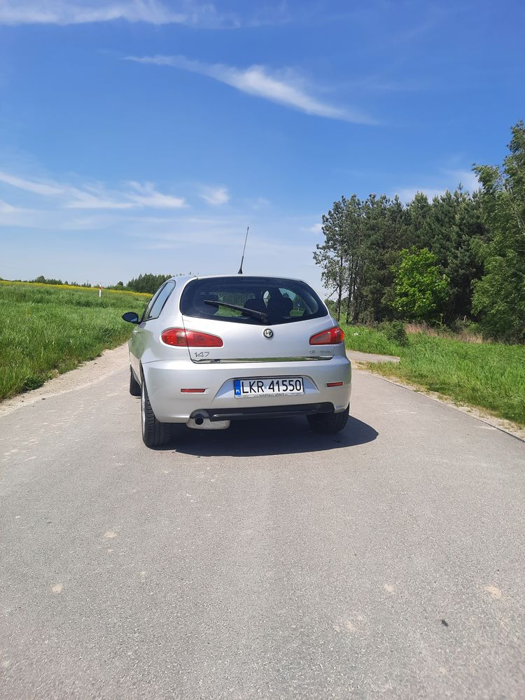 Alfa Romeo 147 1.6 benzyna