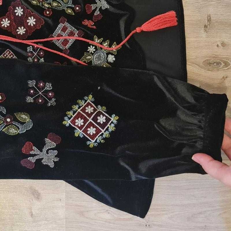 вишита блузка бархатна Zara ,вишиванка