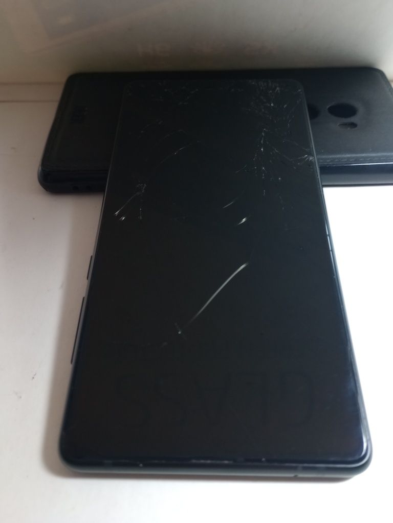 Xiaomi Mi MIX 2 (6/64GB)