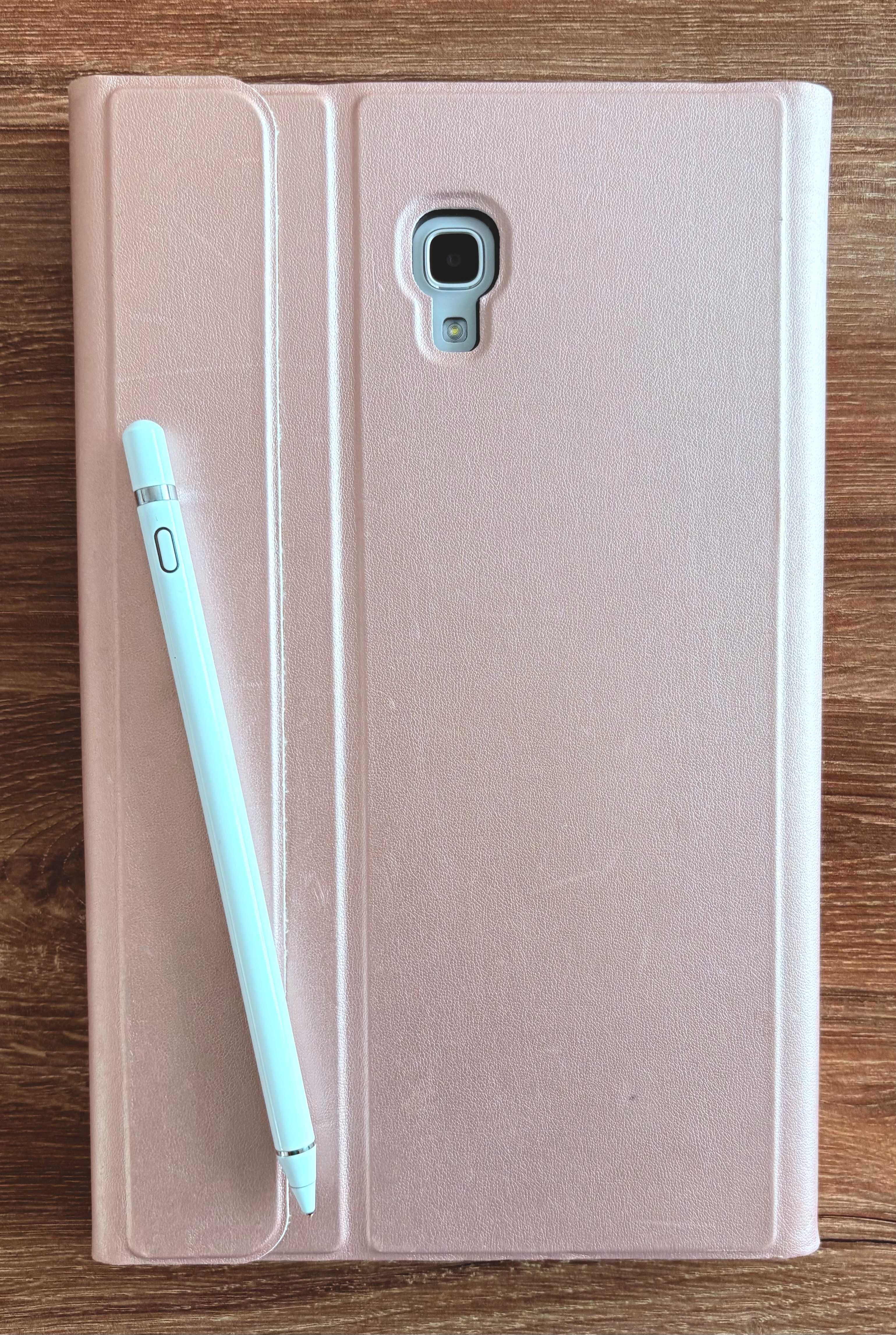 Samsung Galaxy Tab A 10.5" + Klawiatura i rysik + Etui gratis