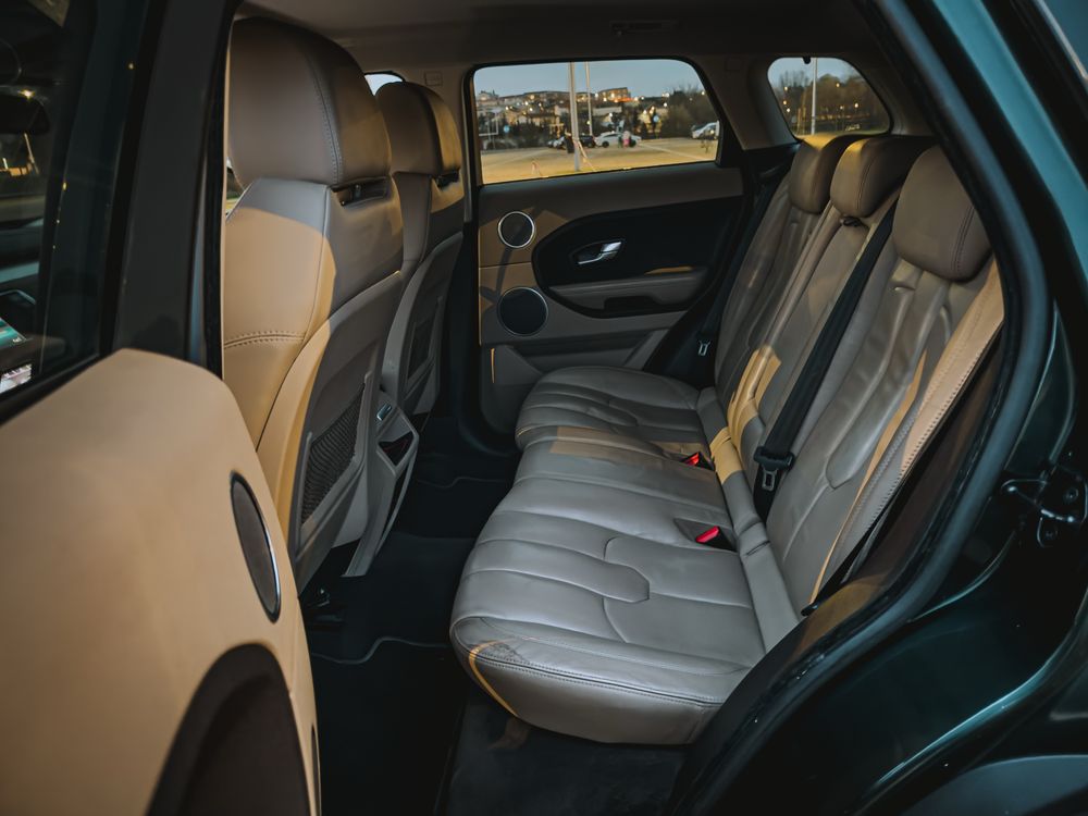 Range Rover Evoque 2.2 (automático)