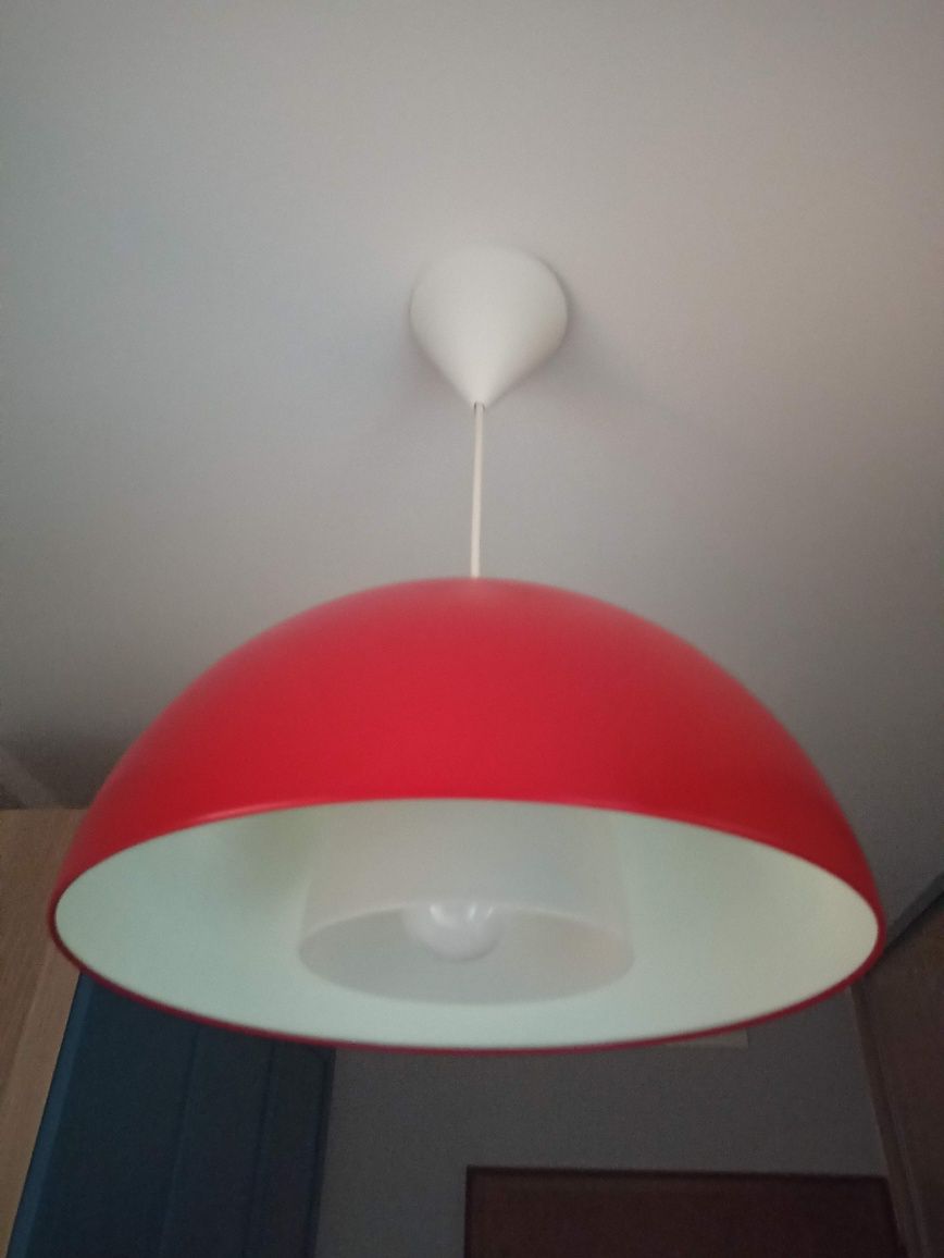 Lampa BRASA IKEA czerwona, zwis