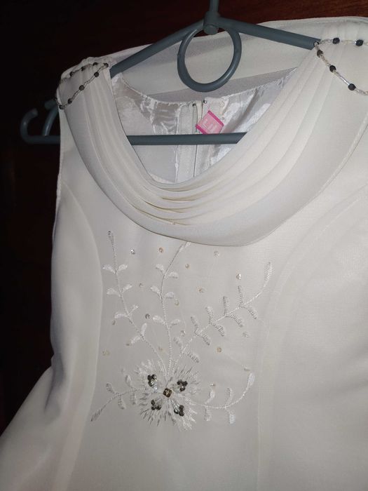 Платье для девочки 5-6 лет чешки