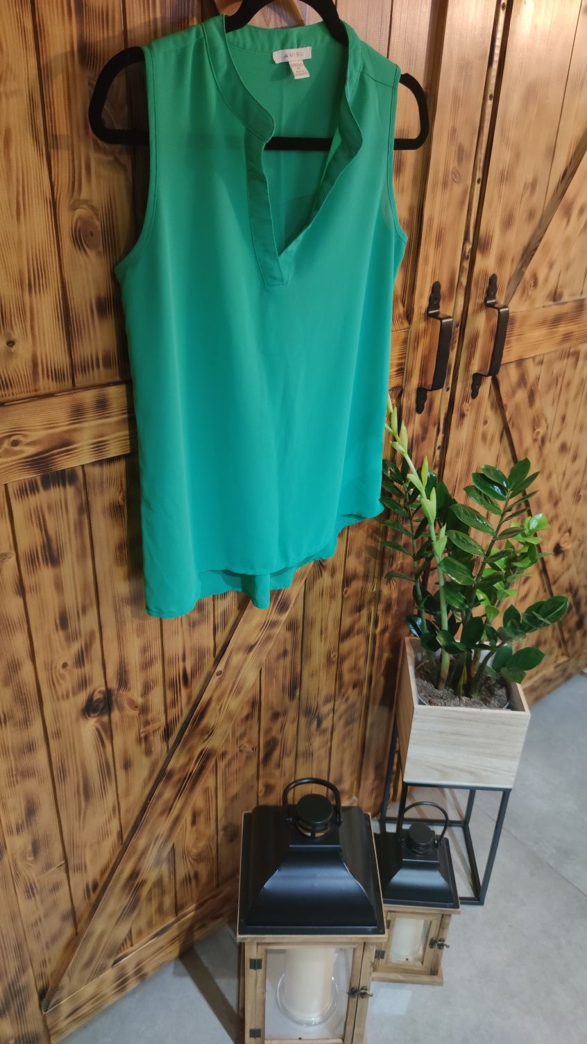 Zielona bluzka letnia dekold v