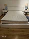 Cama com estrado elevatório