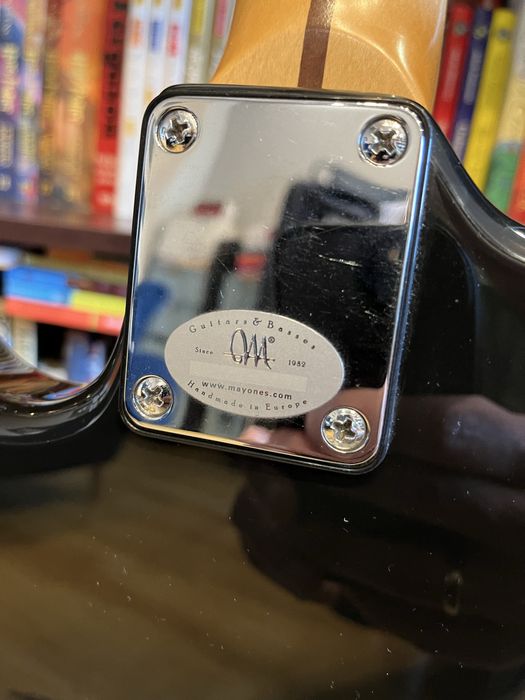 Gitara ekektryczna Mayones Flame Bell Stratocaster