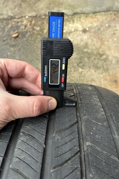 Michelin Energy saver A/S 215/50/17