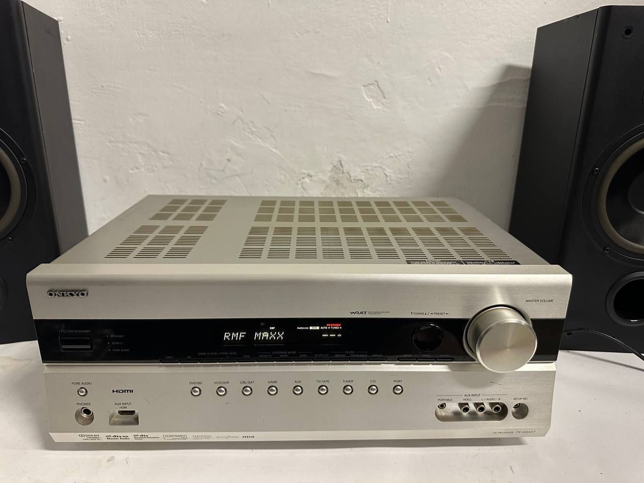 7.2 Amplituner ONKYO TX-SR607 , 7*140 Watt, HDMI