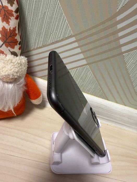 Iphone 11｜64gb｜81% Батарея｜Neverlock｜2-sim физ｜Все функции работают