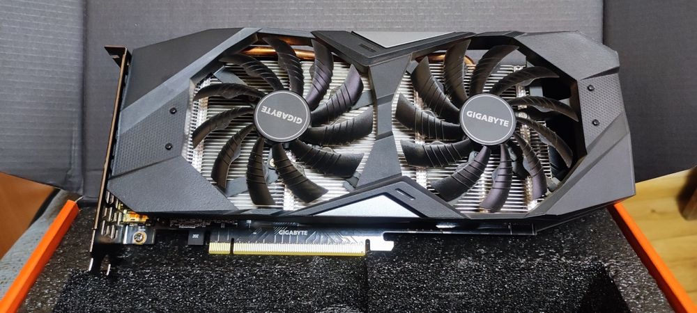 Замовлена. Відеокарта GIGABYTE RTX 2060 SUPER 8GB під ремонт