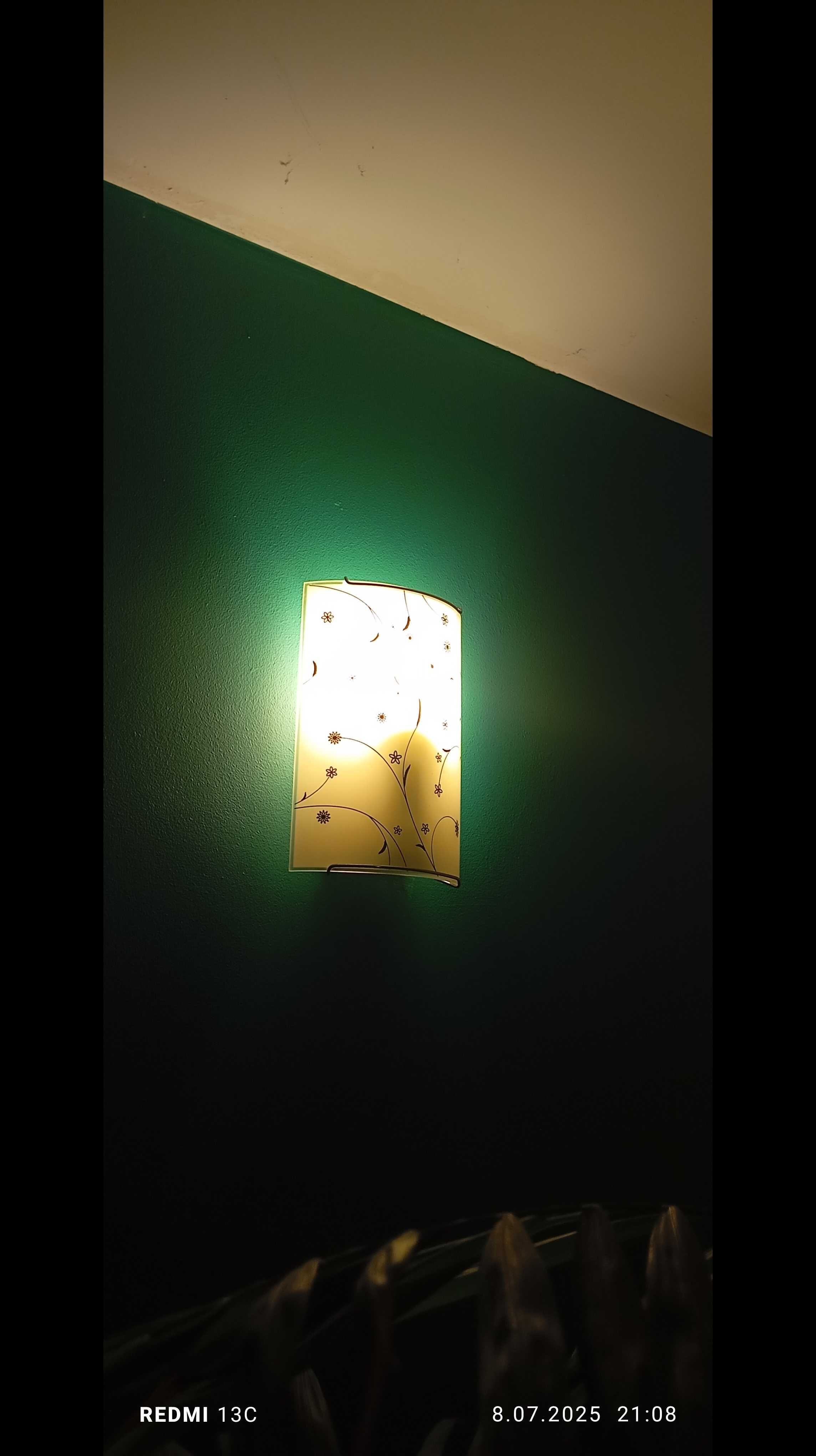 Sprzedam kinkiety do salonu sypialni przedpokoju 3 szt.